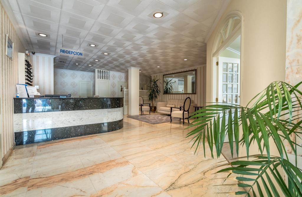 Hotel Ton Санхенхо Экстерьер фото