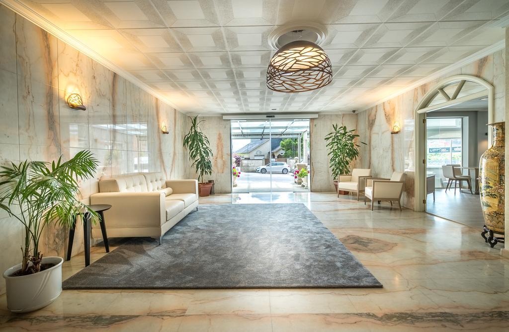 Hotel Ton Санхенхо Экстерьер фото